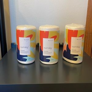 NWT Esembly baby tossers